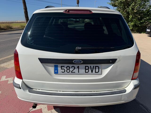FORD FOCUS TREND ESTATE 1.6 AUTO SPANISH LHD IN SPAIN 125000 MILES SUPER 2002
